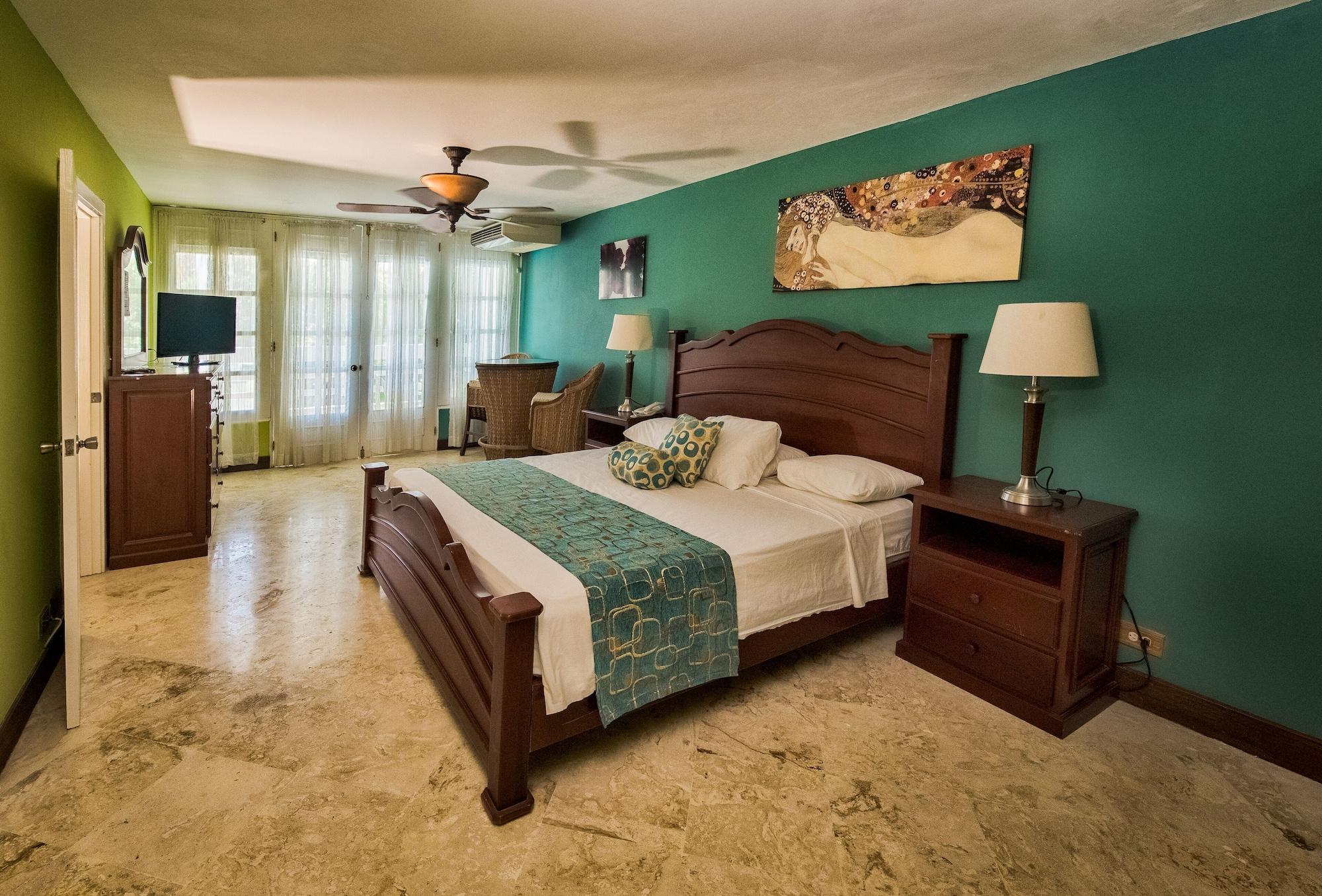 Terra Linda Hotel