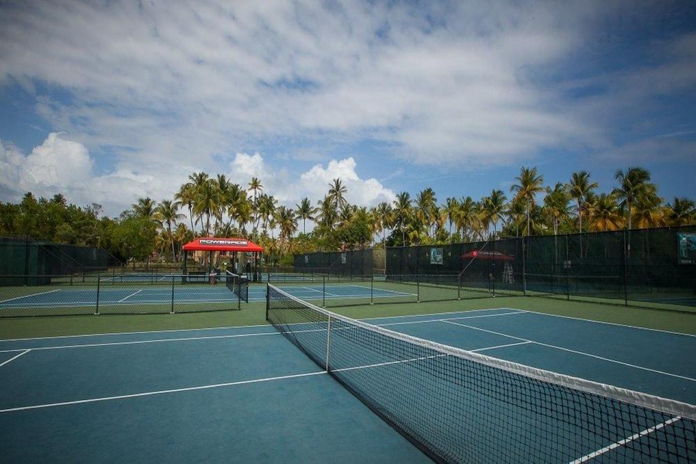 Park Royal Club Cala Puerto Rico