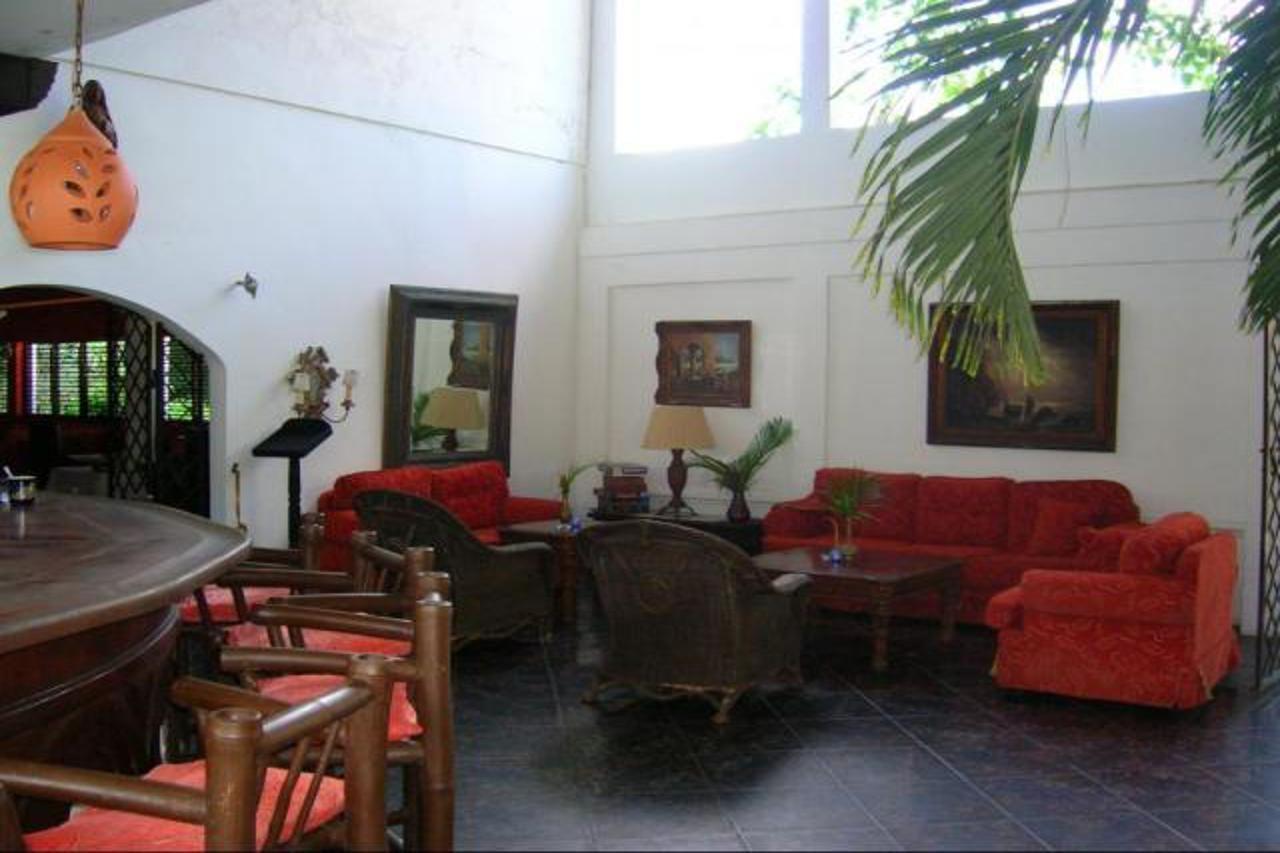 Playa Laguna Hotel
