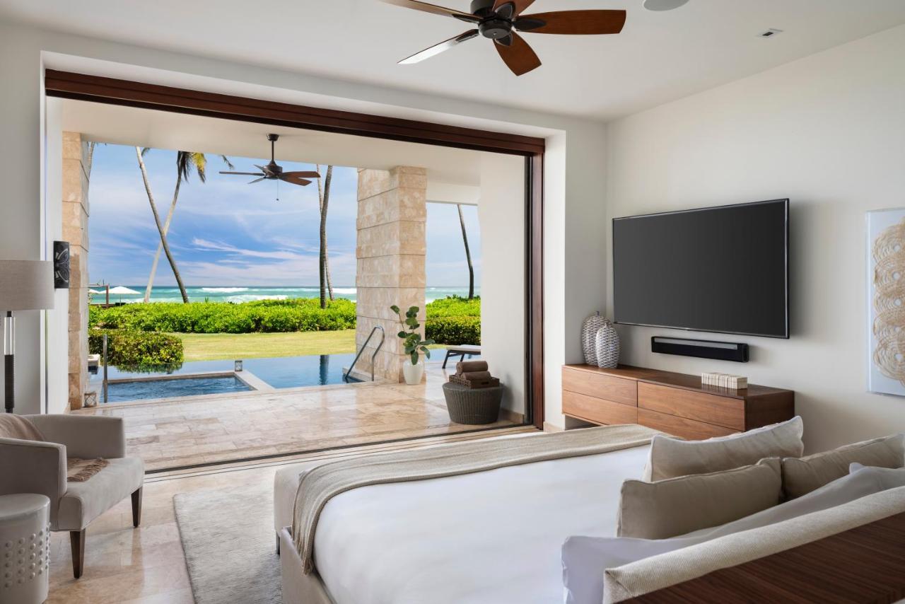 Hotel Residences At Beach, A Ritz Carlton Reserve Dorado