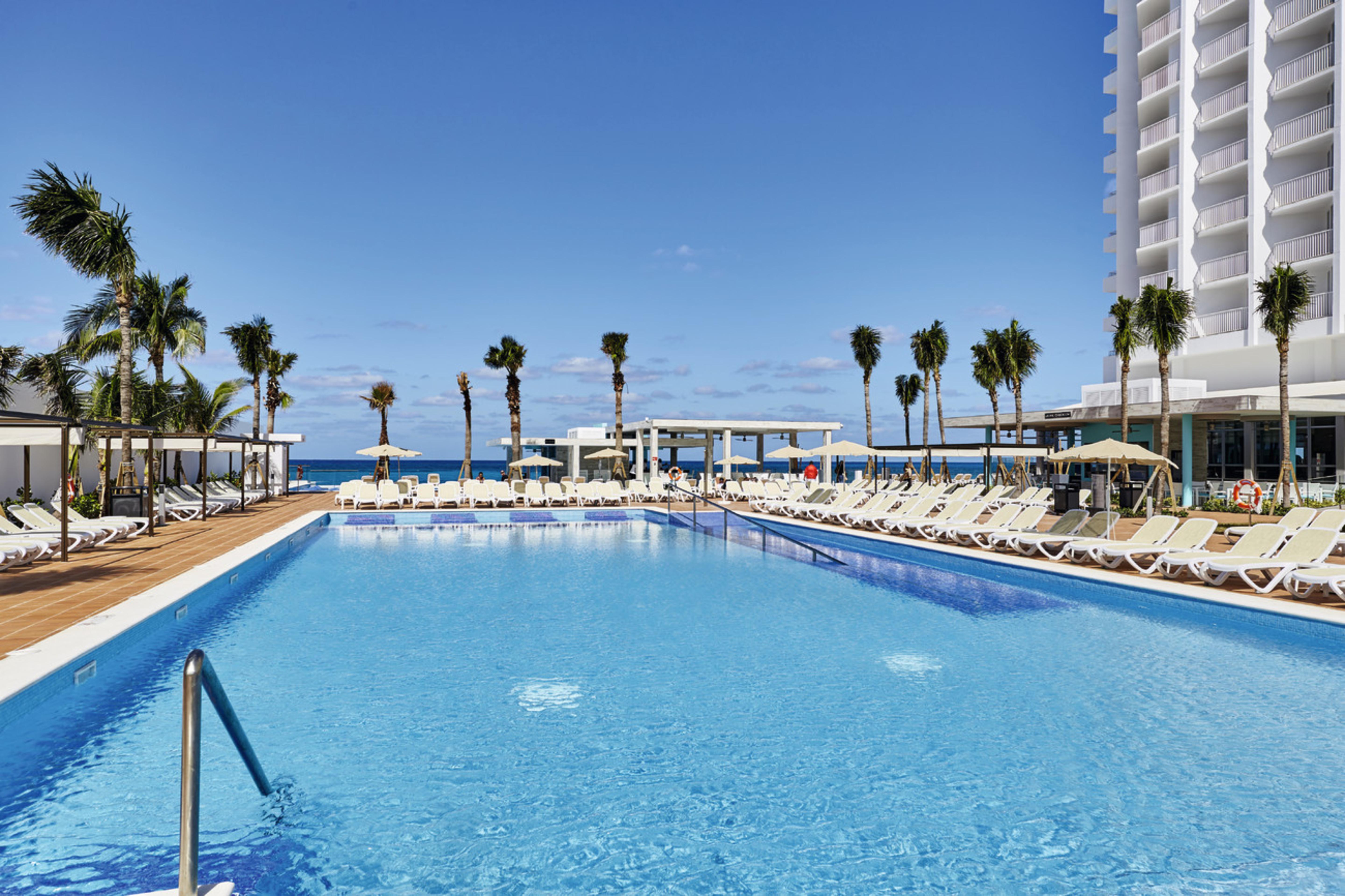 Hotel Riu Palace Paradise Island (adults Only) Creek Village