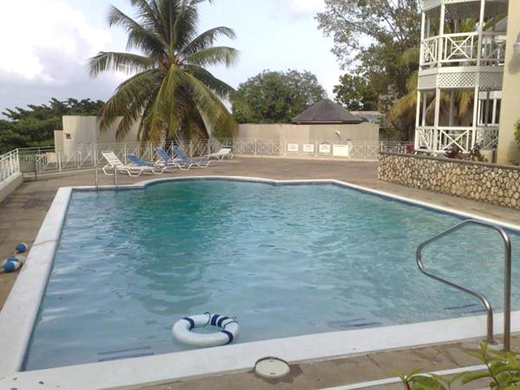Hotel Skycastles 3*