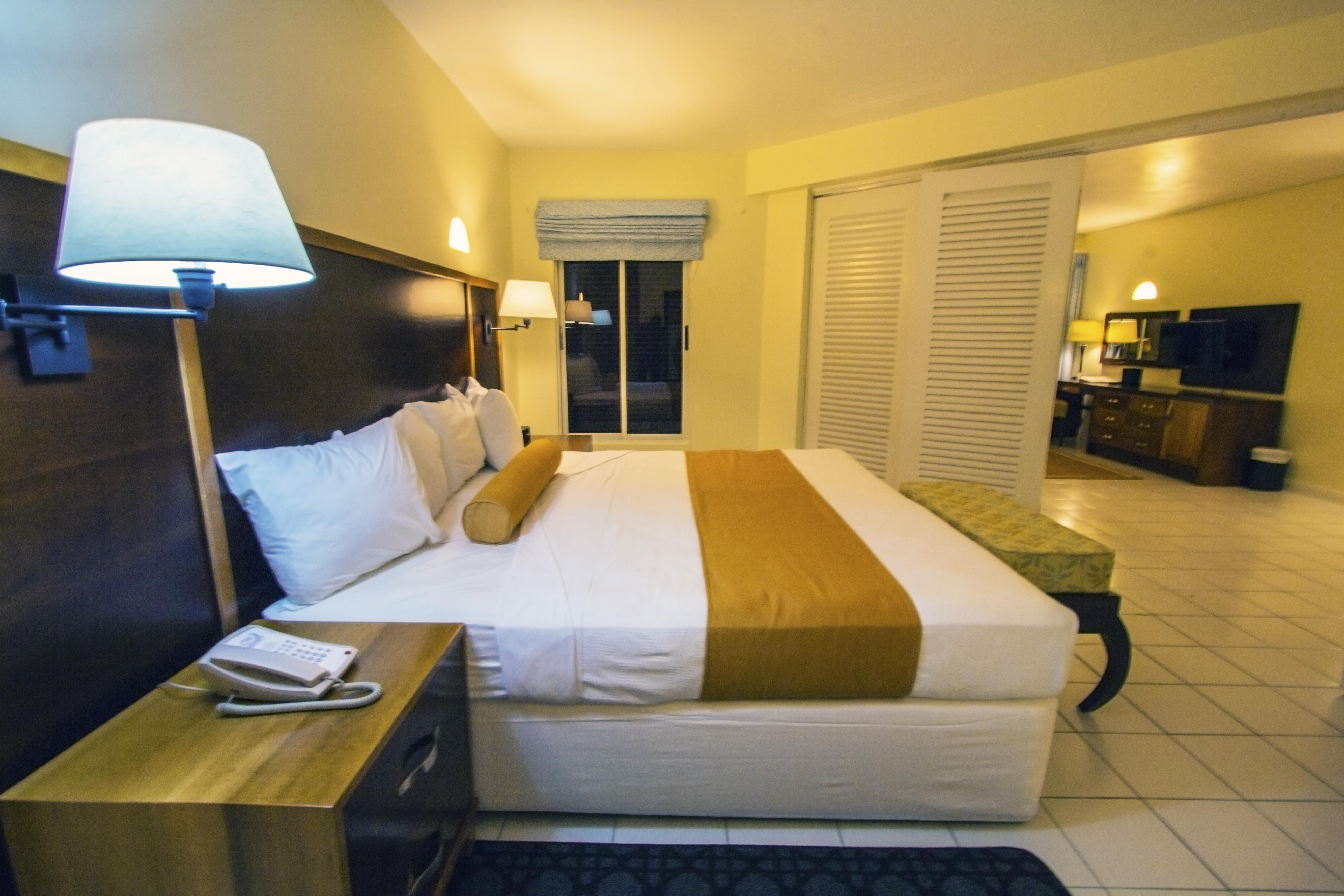 Infinity On The 3* Christ Church