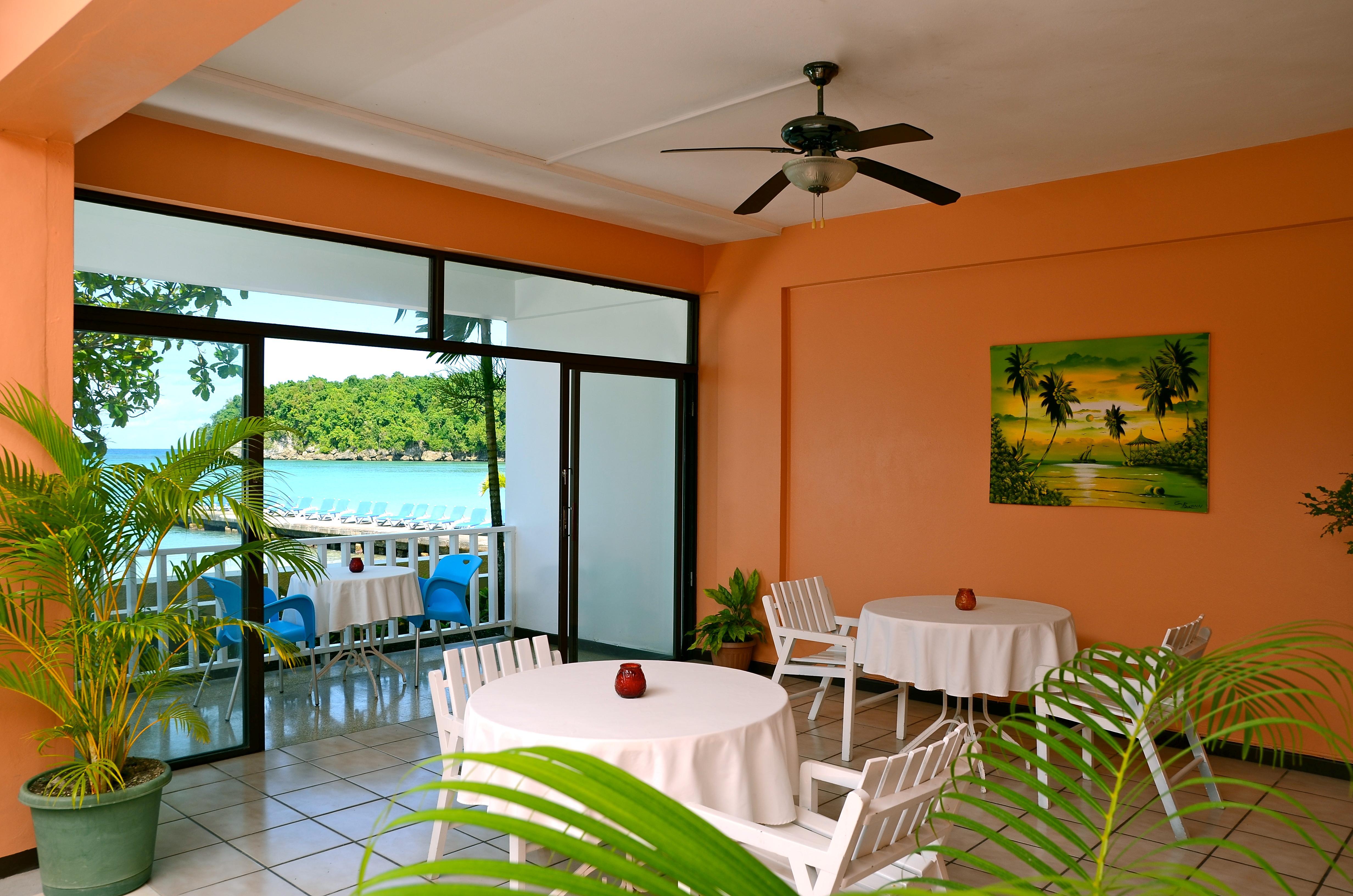 Kaz Kreol Ocho Rios