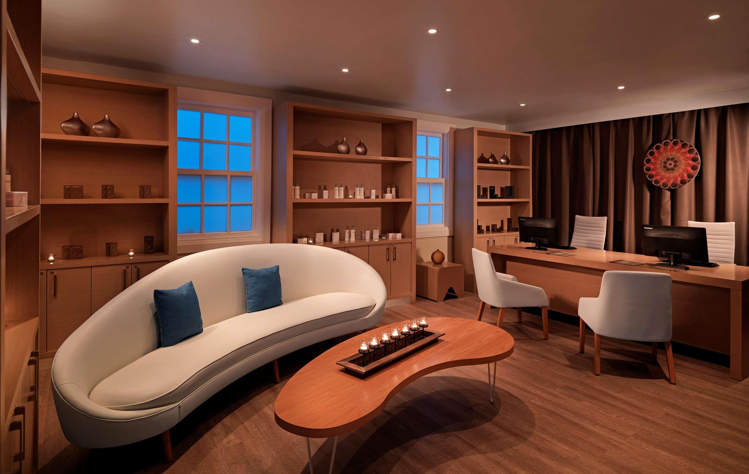 Hotel Melia Braco Village 4*