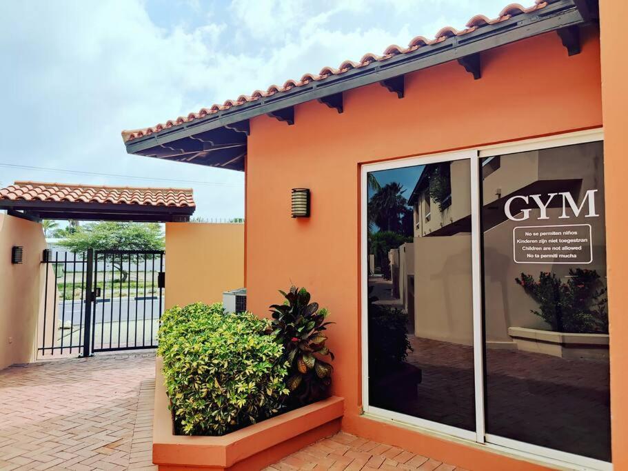 Aruba Family Oasis 2br Pool 3min Walk To Eagle Apartment *