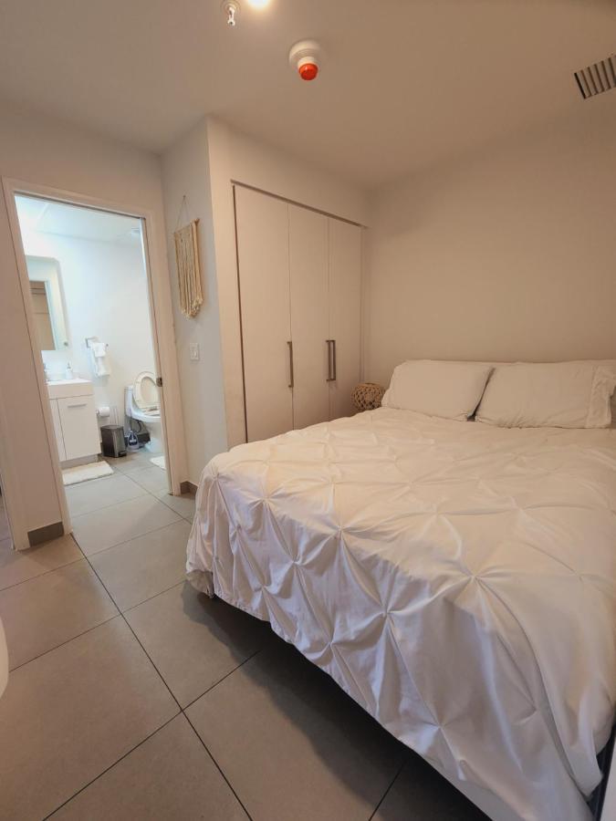 Aruba Dream Getaway 2br/2bt Ocean & Pool View Apartment *
