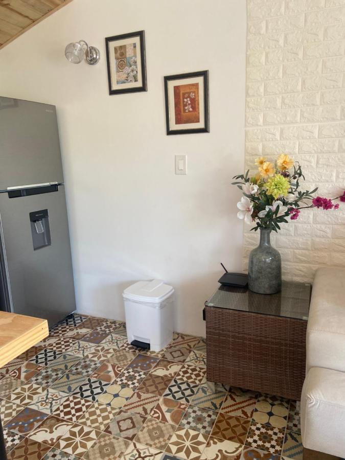 Cozy With Private Apartment