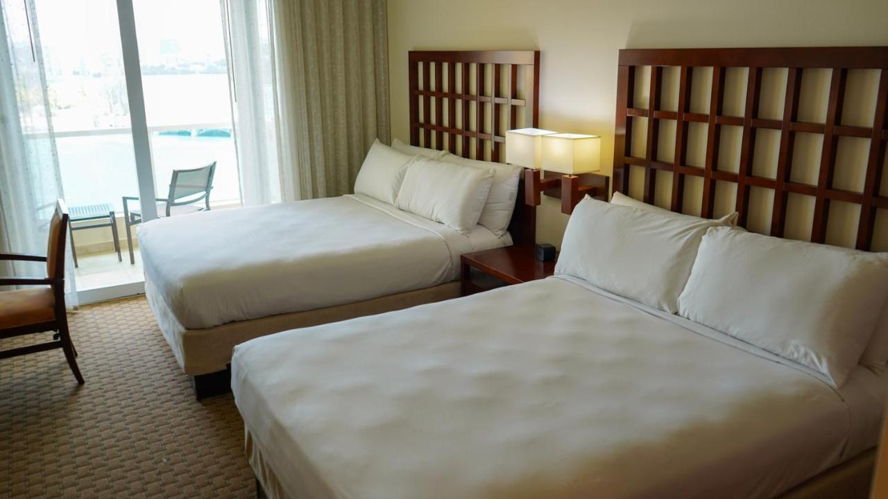 Costa Bahia Paseo Caribe Hotel