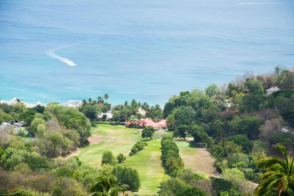 Morne Seaview Apartment *