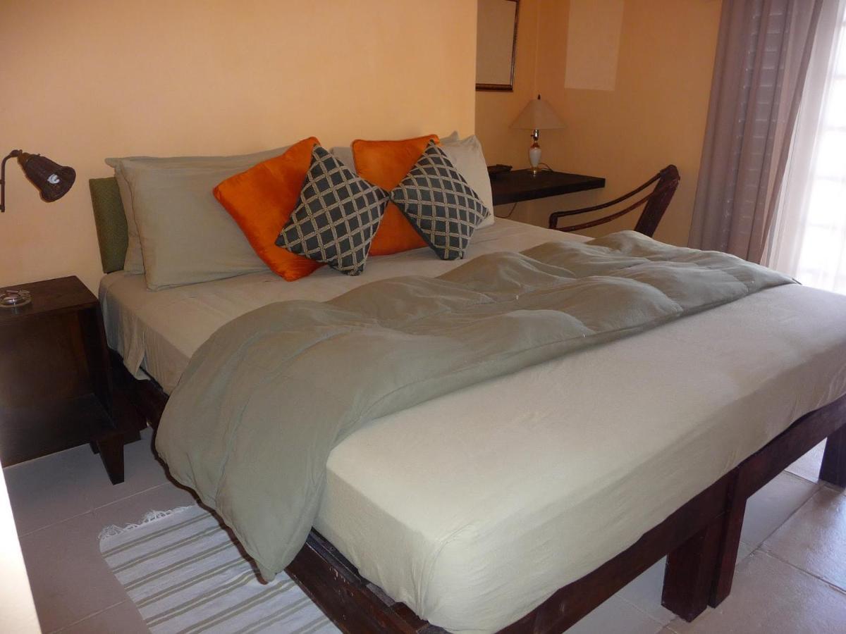 Moxons Club 4* Boscobel
