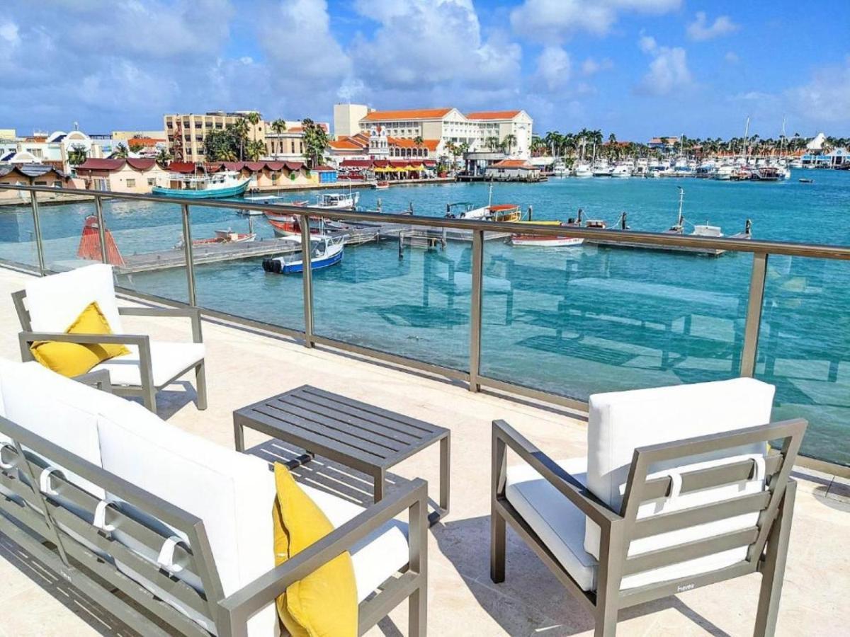 Stylish Luxury Condo, Location, Ocean View, Pool, Gym