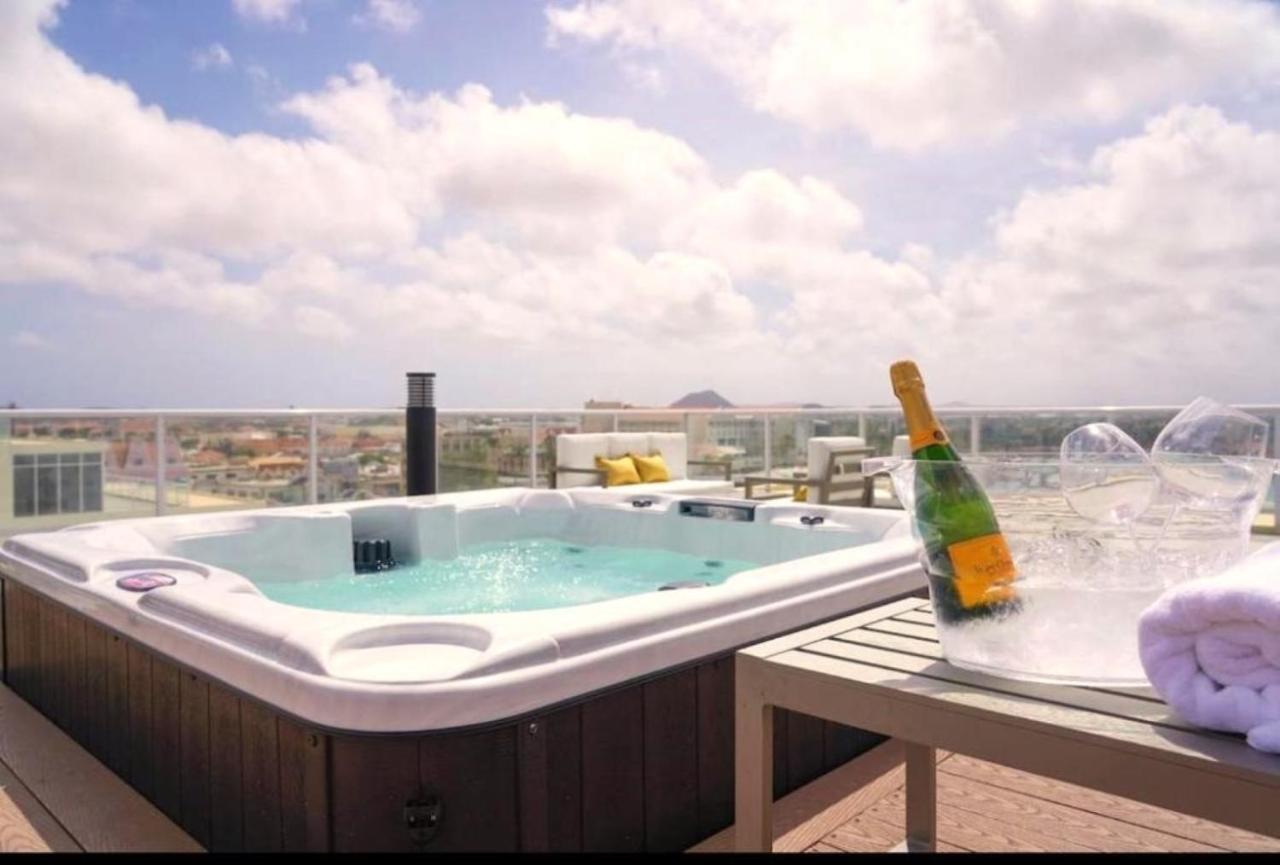 Apartamento Stylish Luxury Condo, Location, Ocean View, Pool, Gym