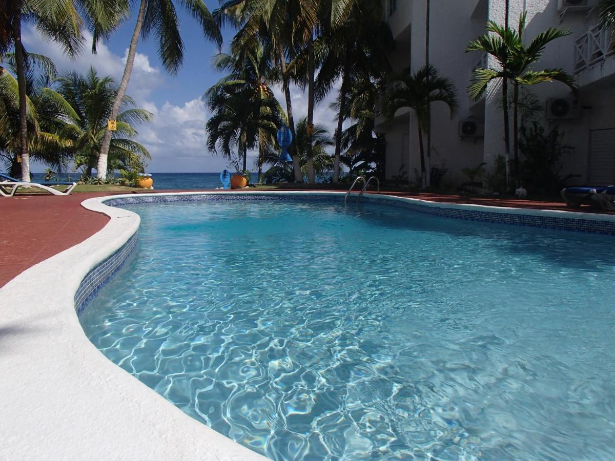 Chrisanns Aparthotel Ocho Rios