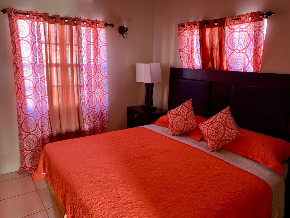 Aparthotel Connie's Comfort 3*