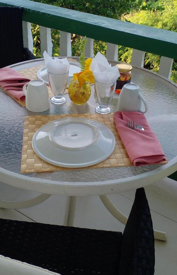 Acomodação com café da manhã  Little Palace *