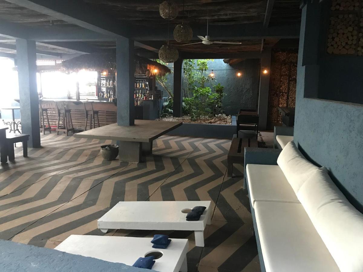 Moxons Club Boscobel