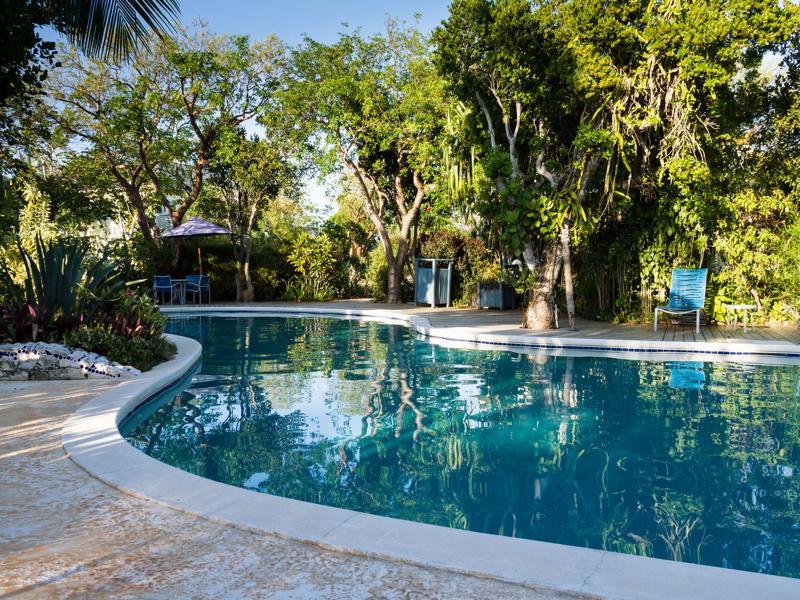 Aparthotel Pineapple Fields Governor's Harbour