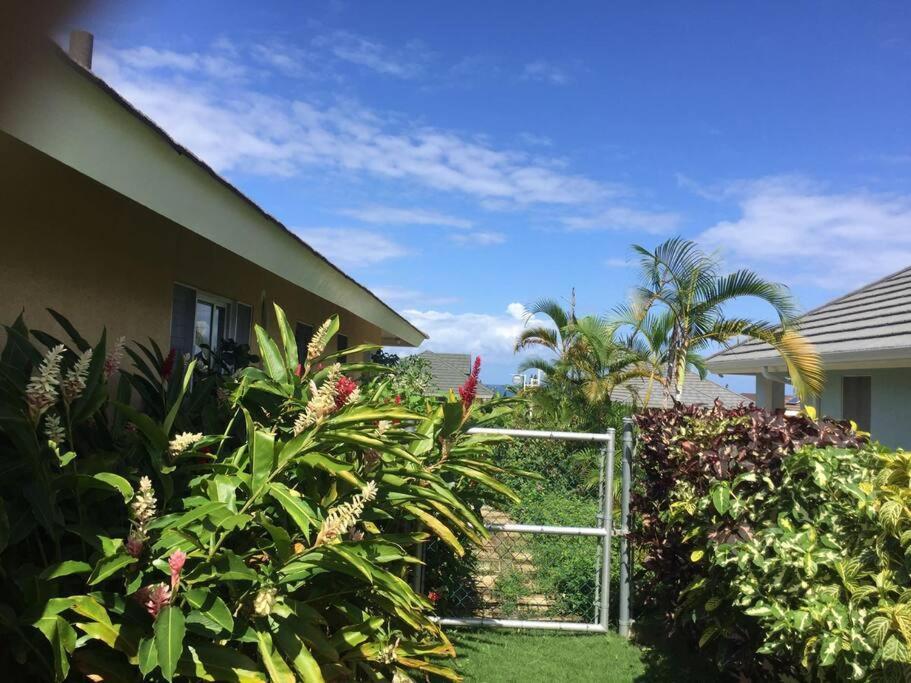 - Heroes Villa, Ac, Security, Access To Pool, Playground & Private - Welcome Breakfast Basket Villa
