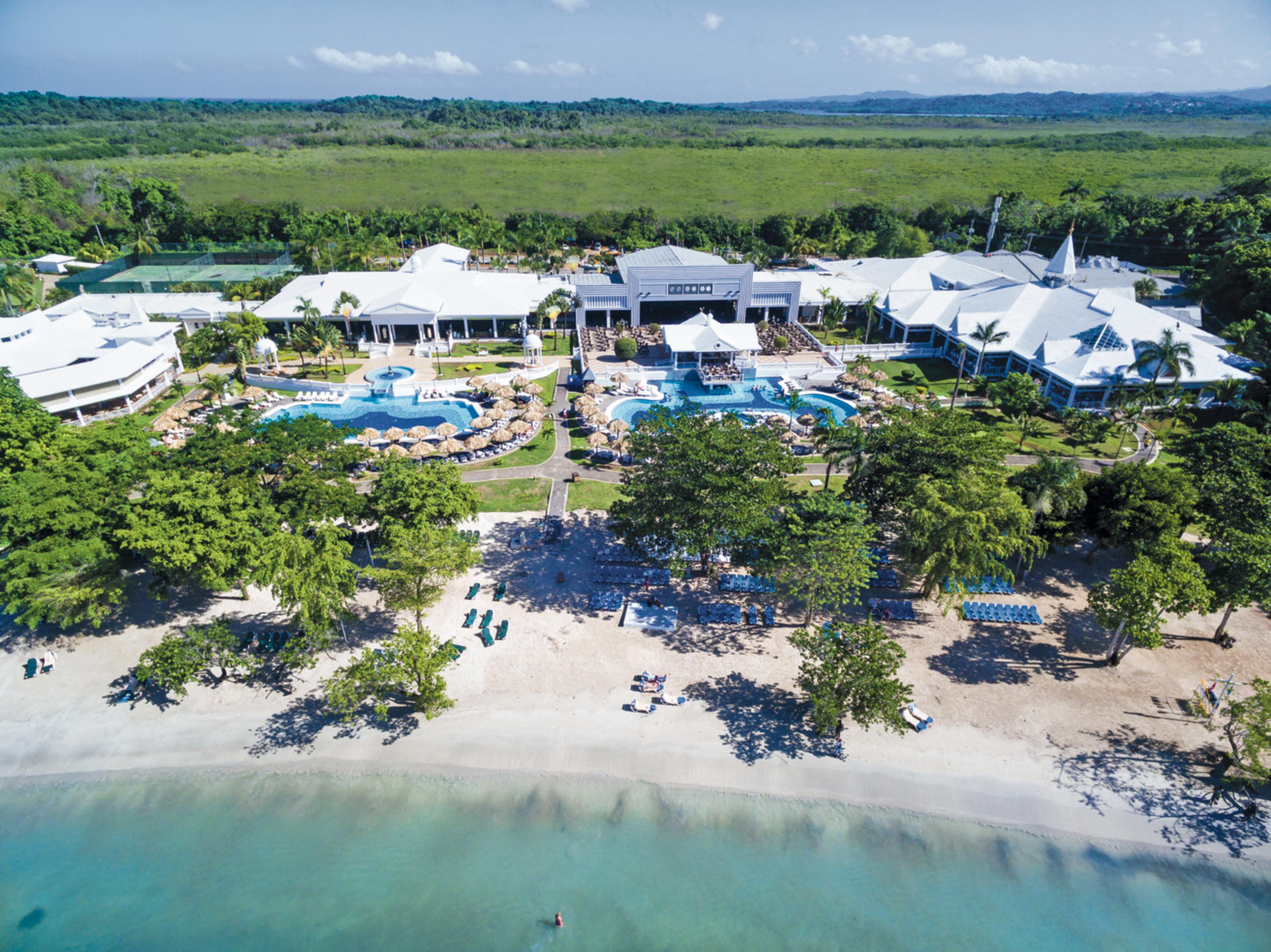 Hotel Riu
