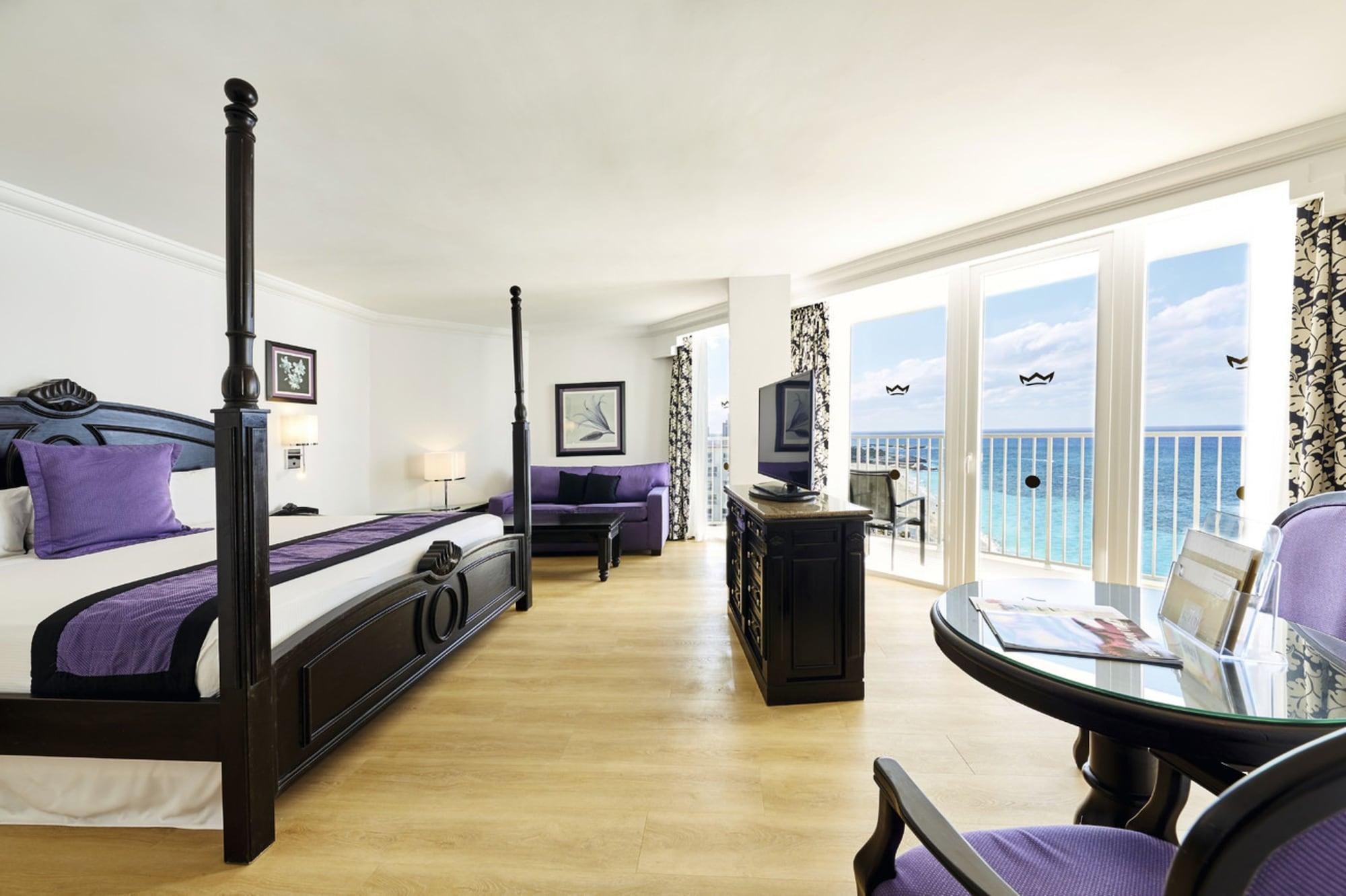 Riu Palace Paradise Island (adults Only) Creek Village