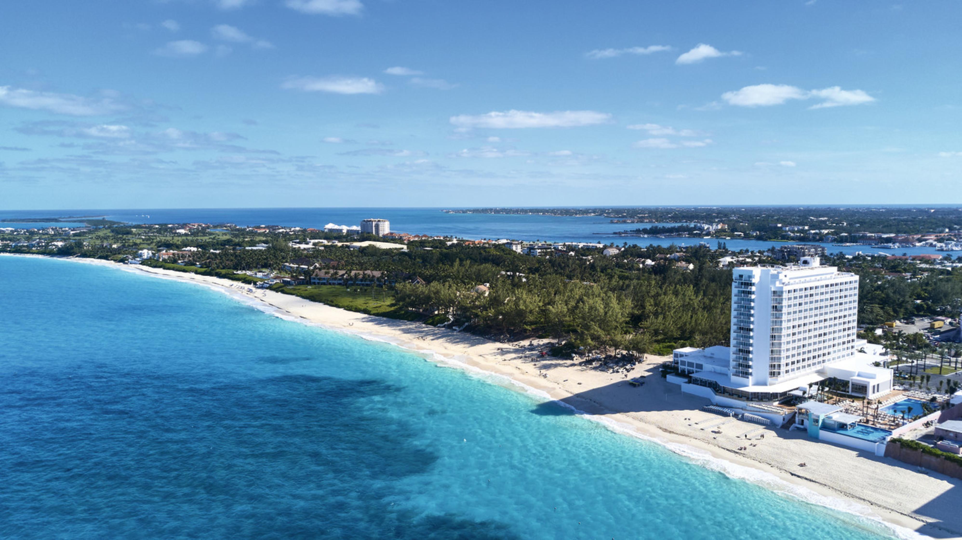 Riu Palace Paradise Island (adults Only) Creek Village
