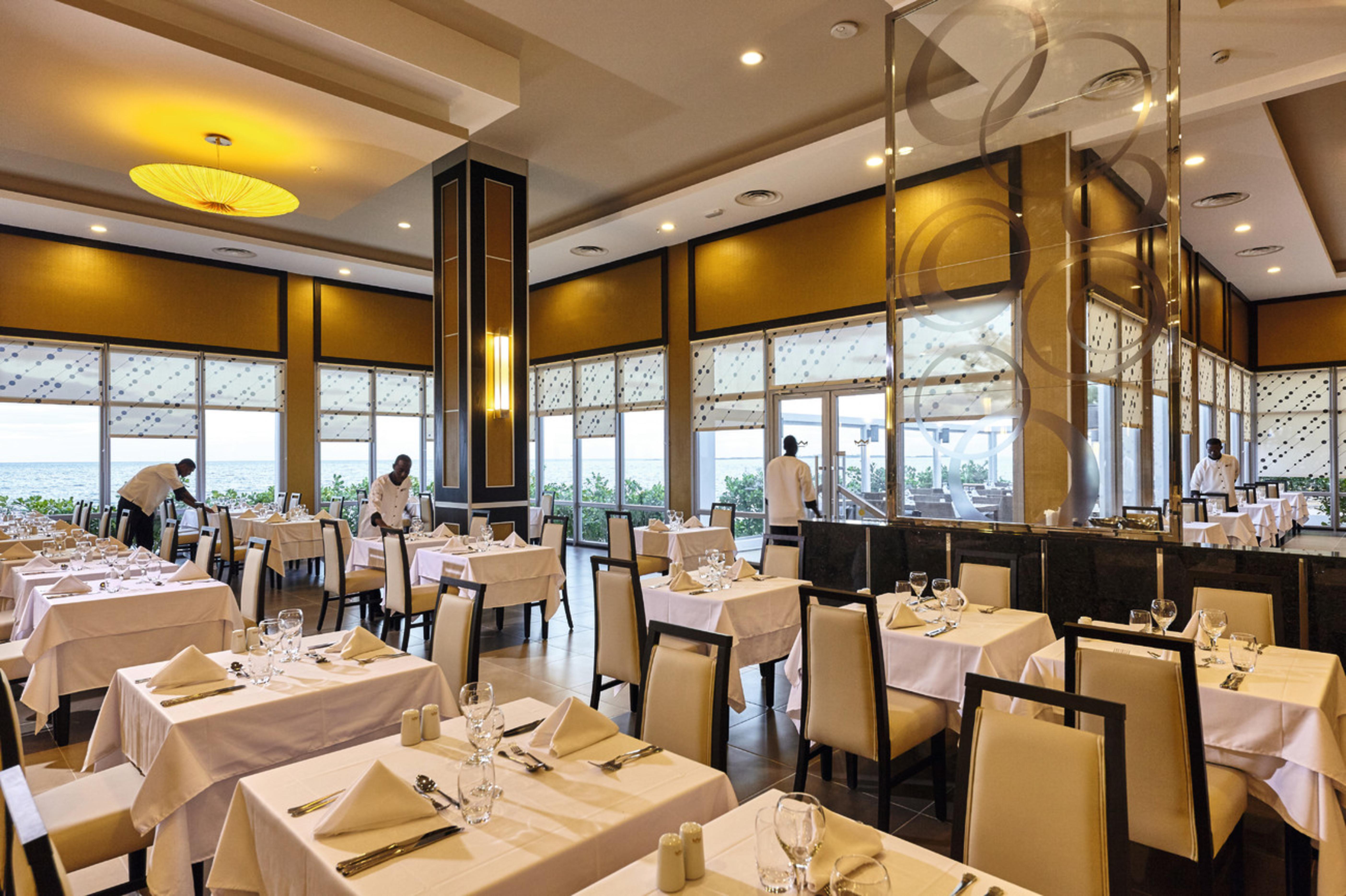 Hotel Riu Palace Paradise Island (adults Only) Creek Village