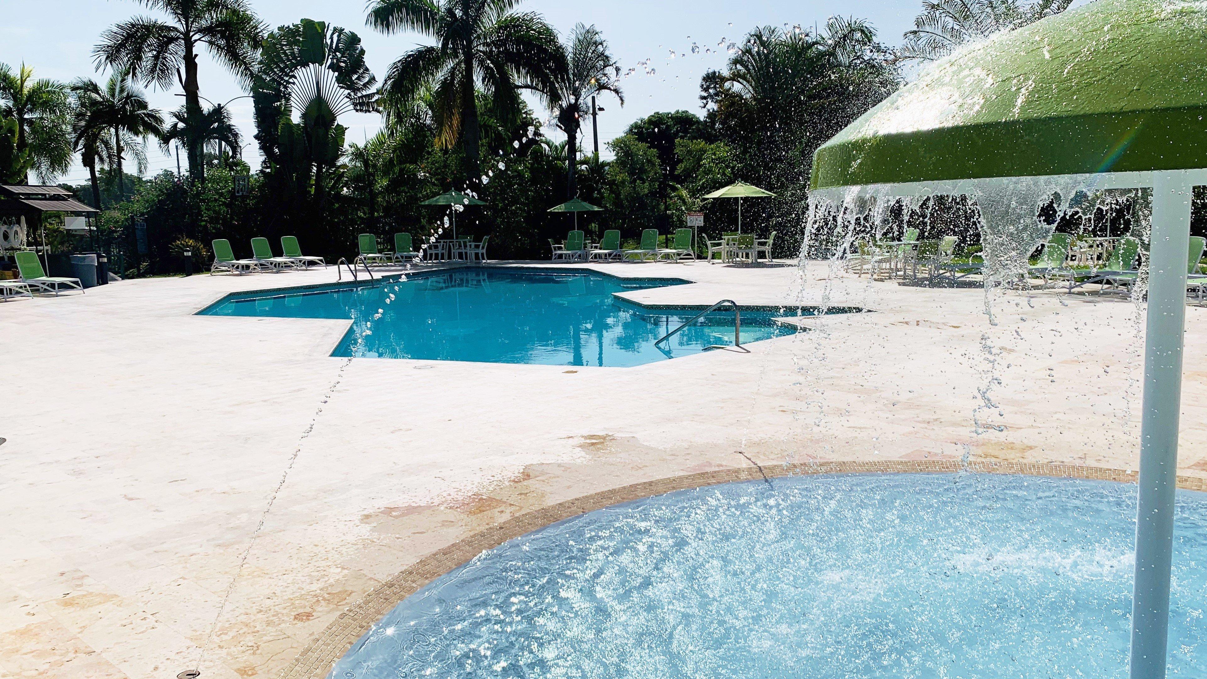 Resort Holiday & Tropical Casino By Ihg 3*