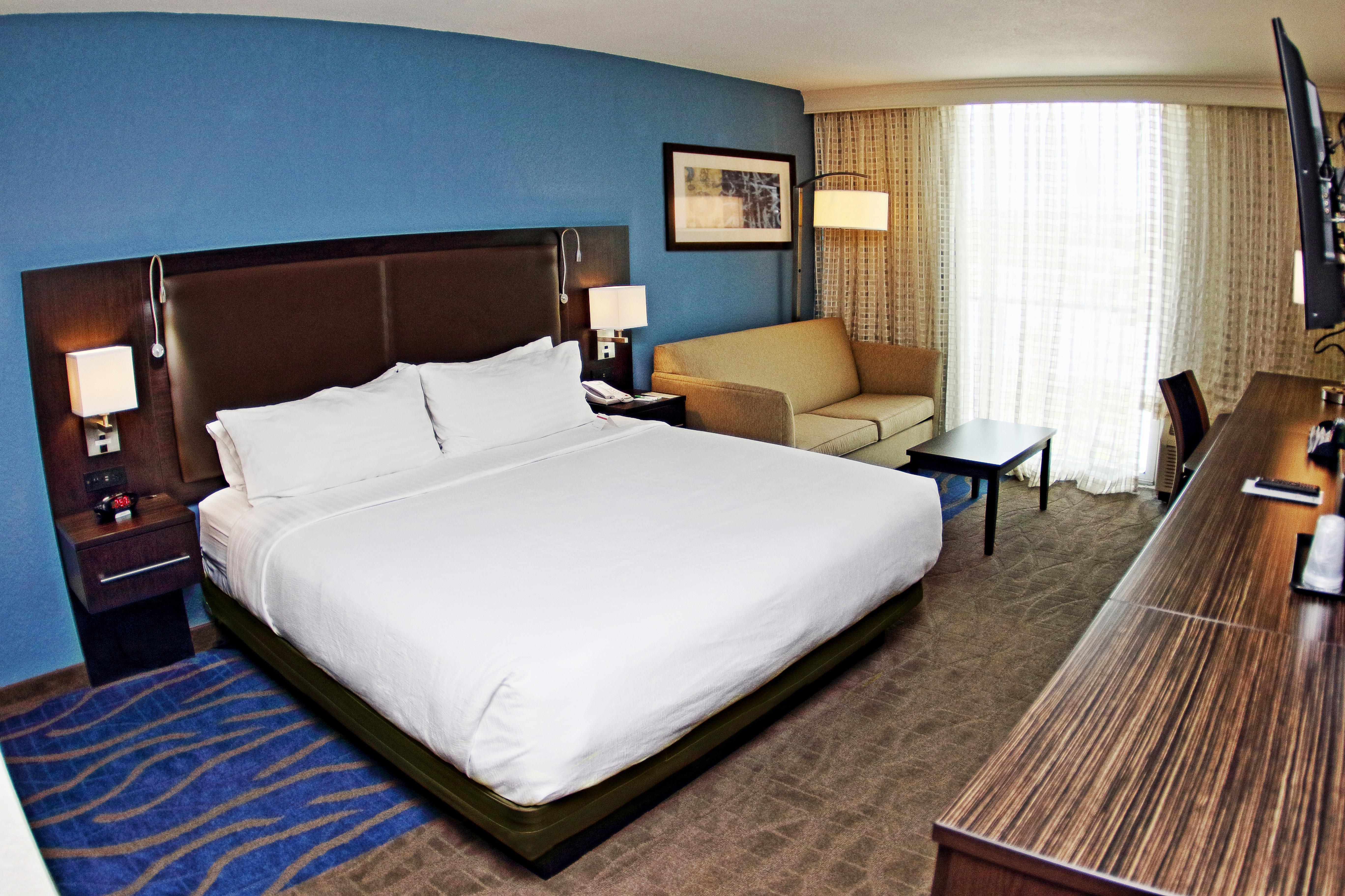 Holiday & Tropical Casino By Ihg Resort