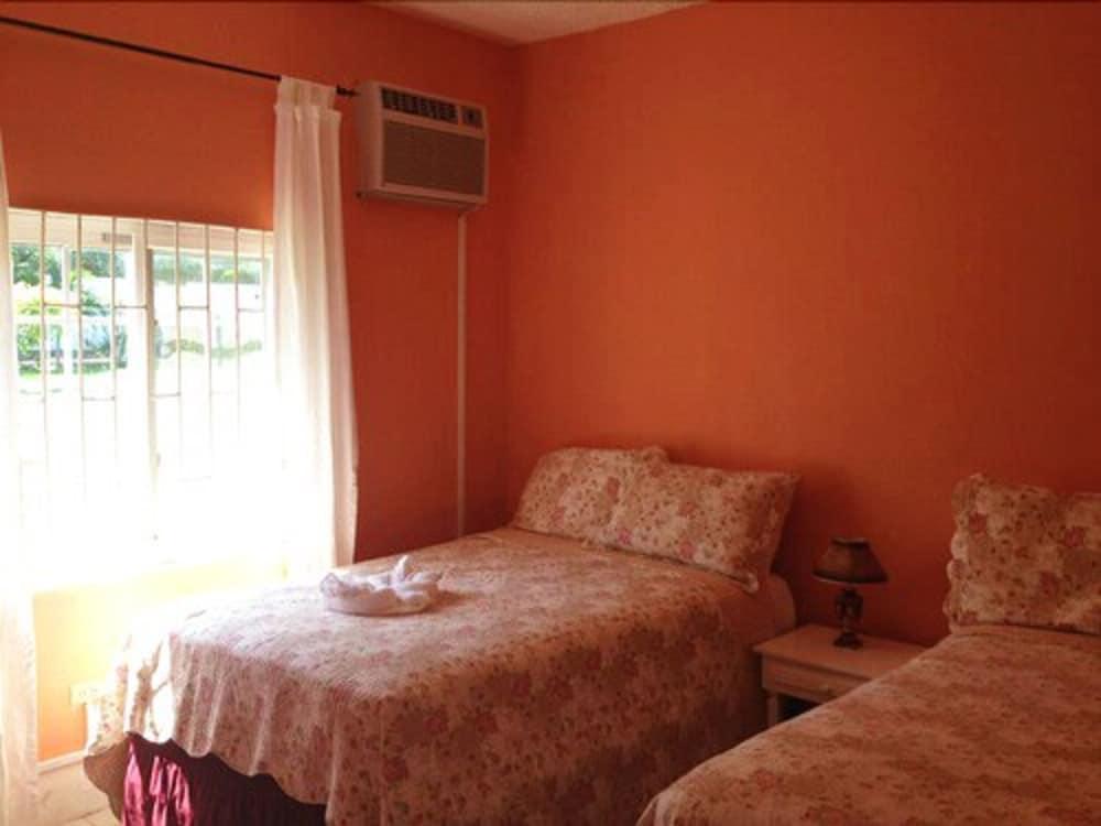 Executive Mammee Bay Hotel 3*