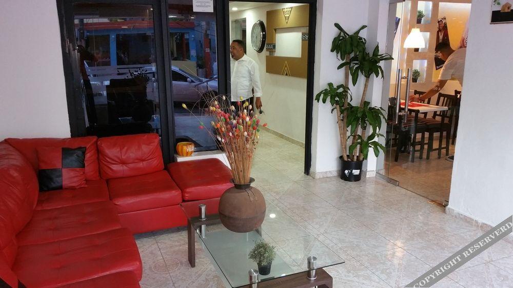 Riparbella Hotel Santo Domingo
