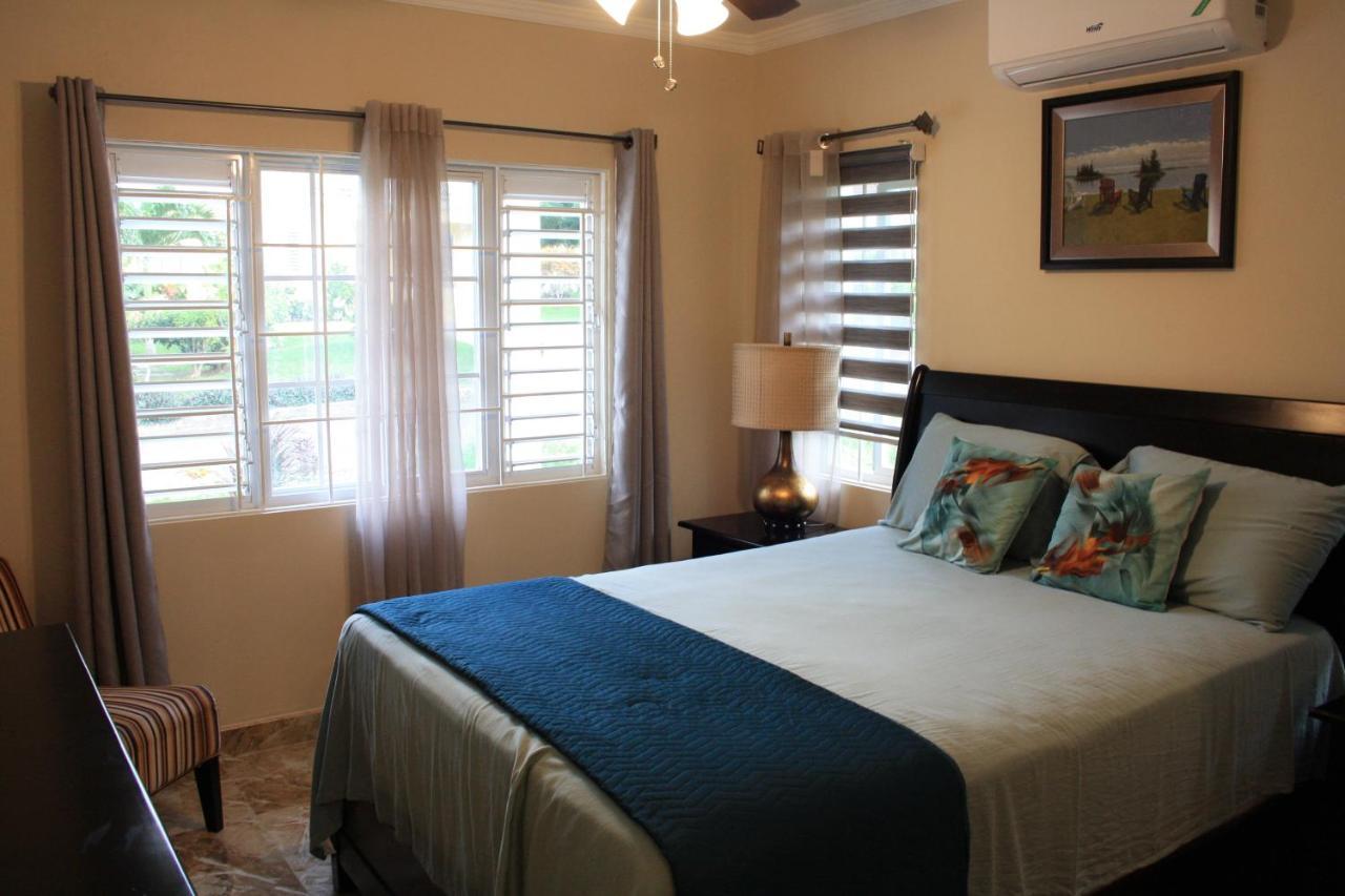 Soleil Palm View * Priory