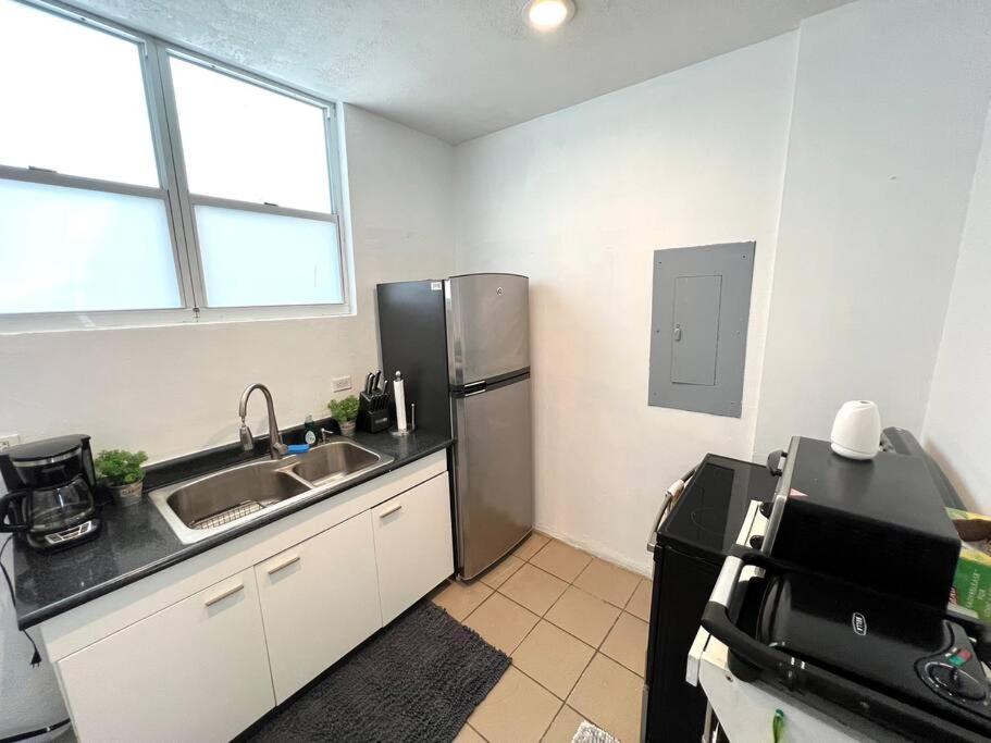 Monopoly 2 Bedroom Near Beach W/pool/parking Apartamento *