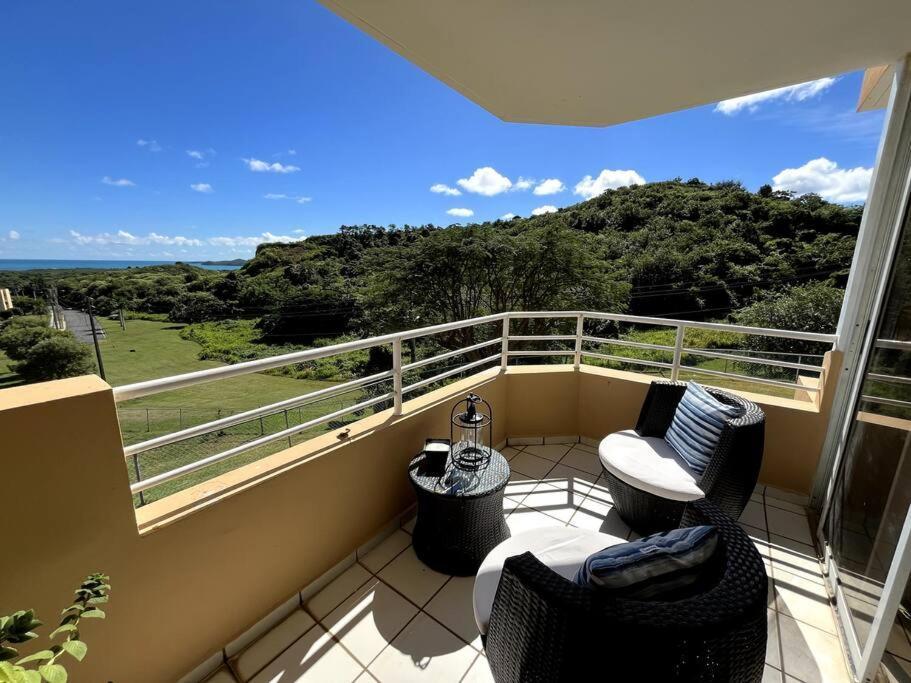 Serene Coastal Getaway With Panoramic Ocean View Apartamento *