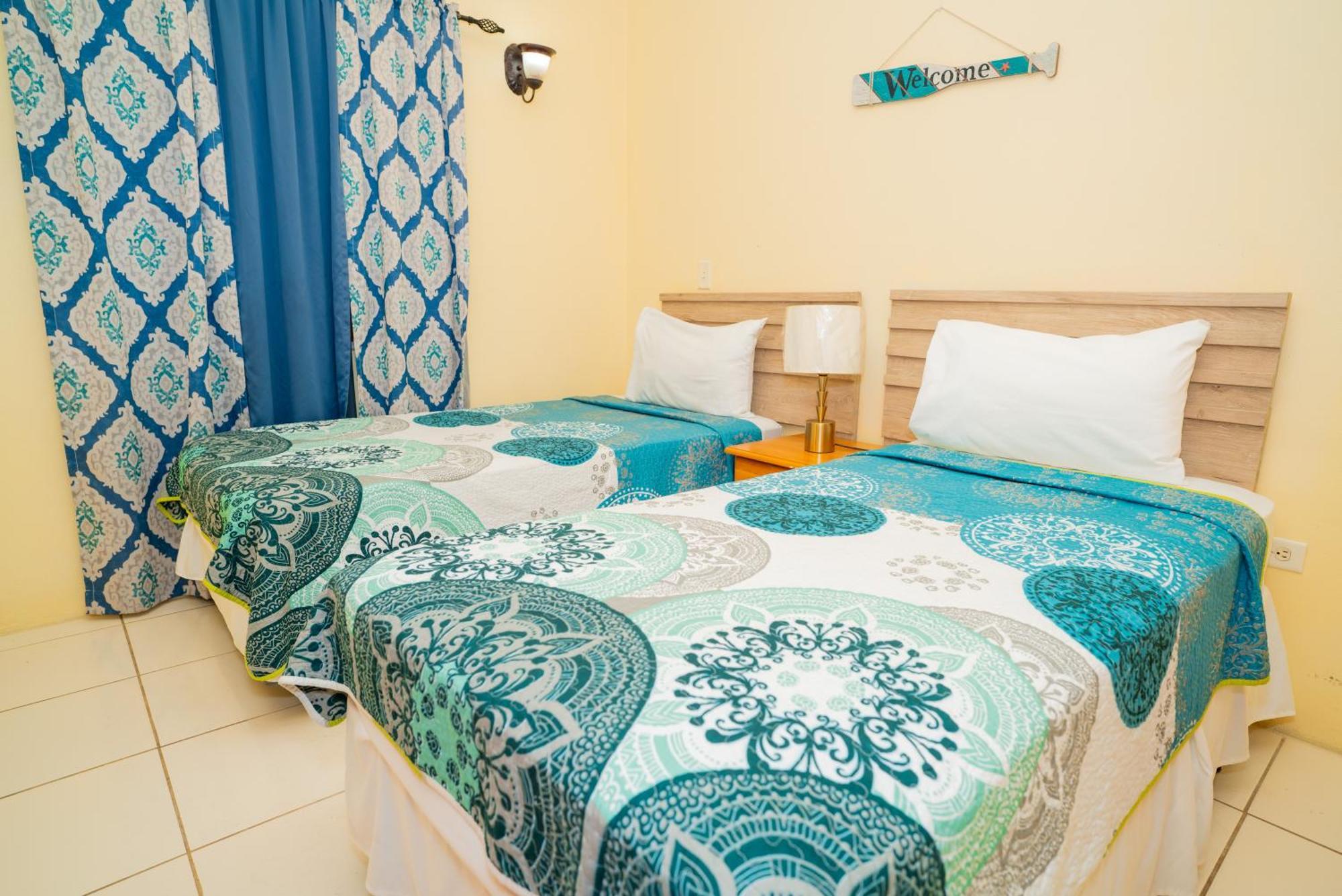 Aparthotel Connie's Comfort 3*
