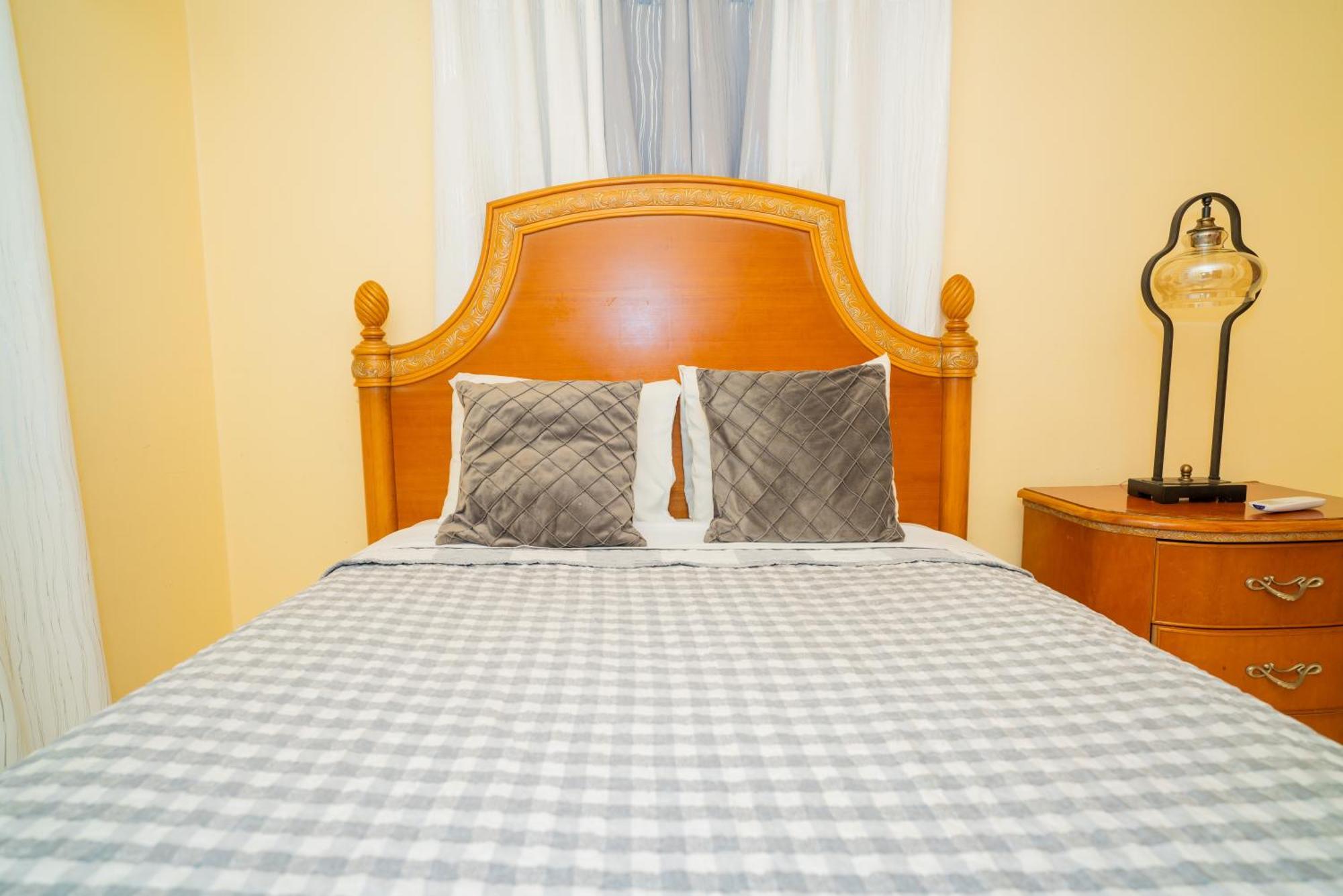 Connie's Comfort 3*