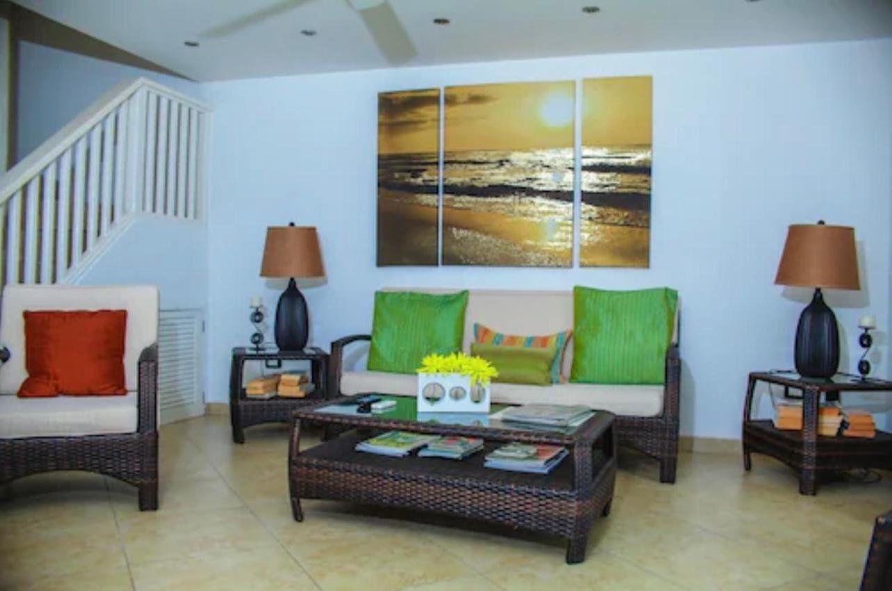 Villa Marietta Jolly Harbour