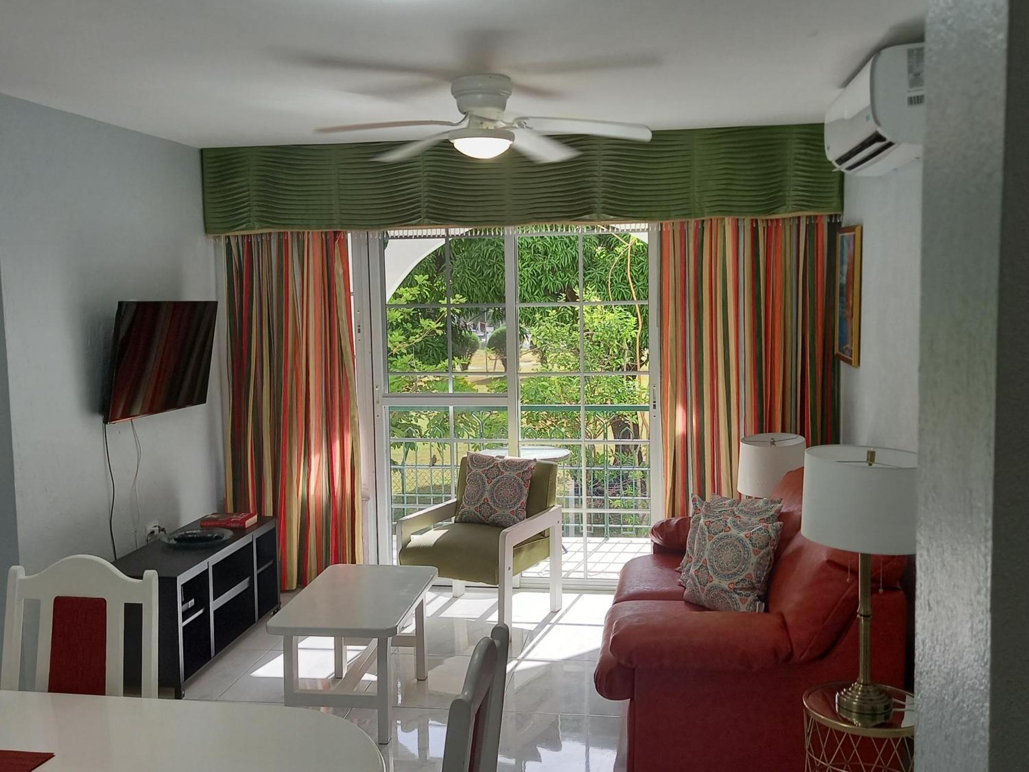Marchabell By The Sea E22 Ocho Rios