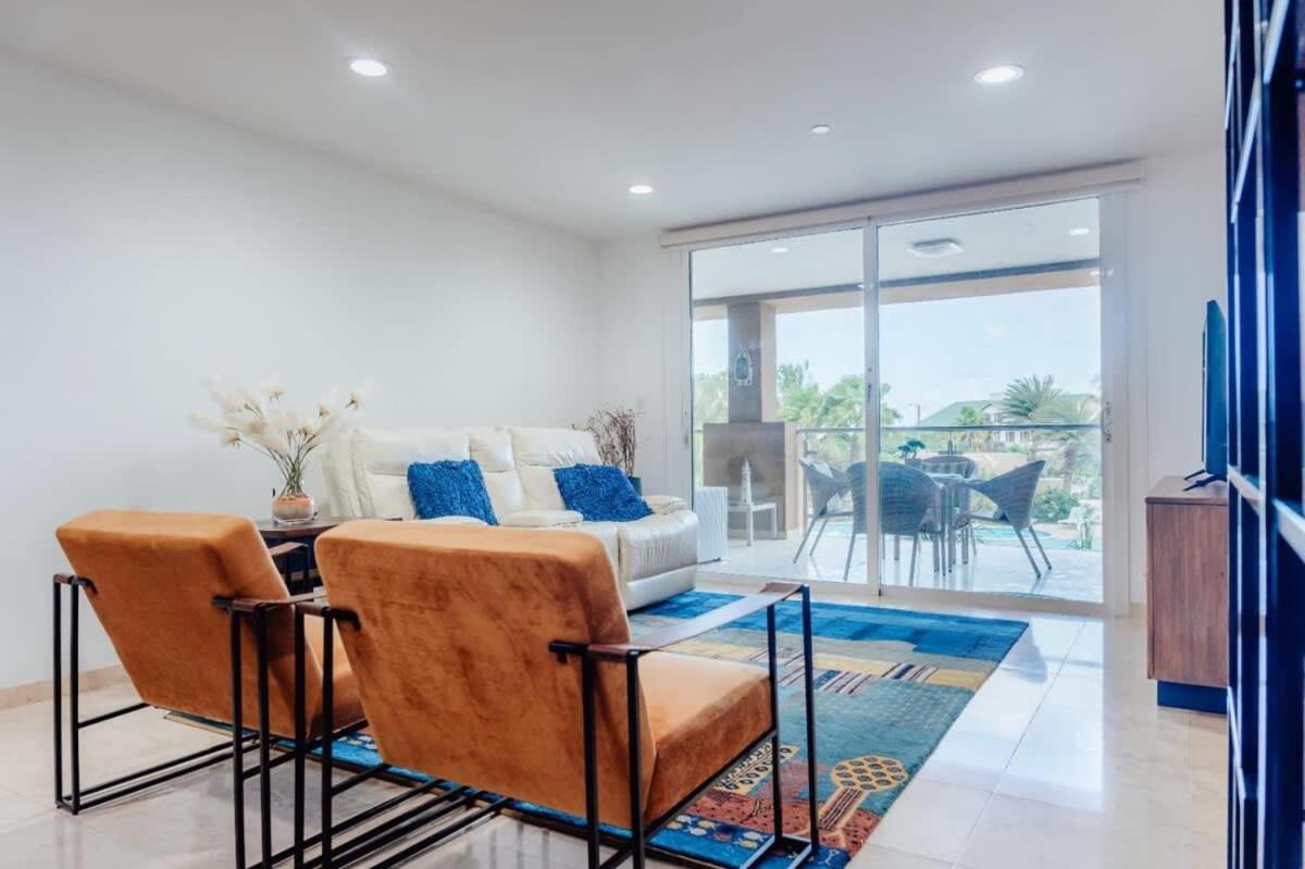 The Elegance Of Oasis -3br Front Palm Beach