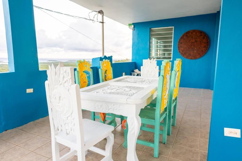 Apartment Hill With 360 Degree Balcony View Vieques