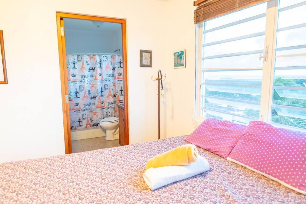 Apartment Hill With 360 Degree Balcony View *