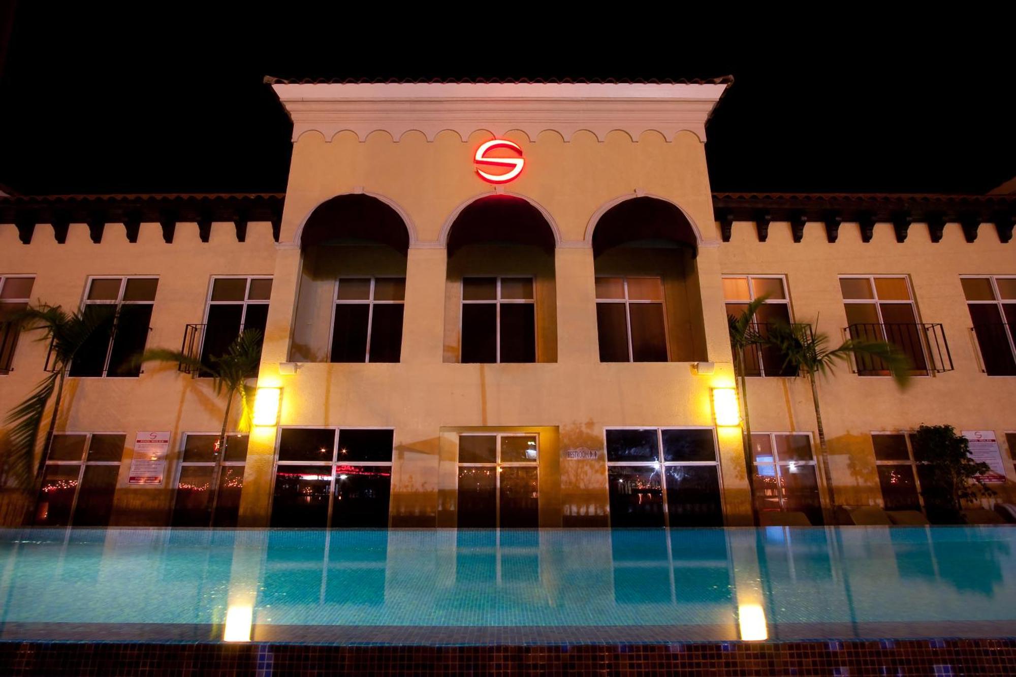 Hotel S 5*