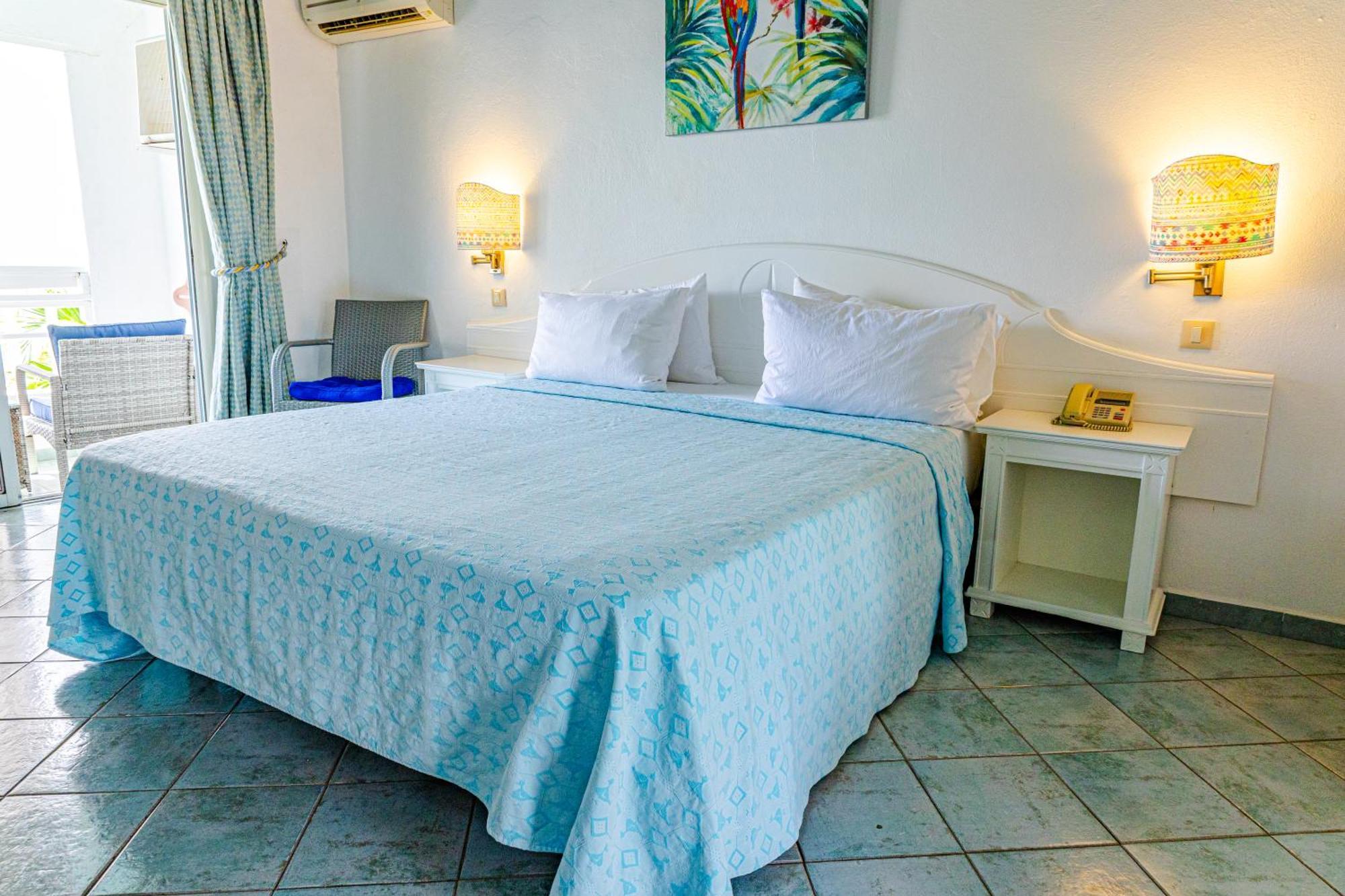 Ocean Point & Adults Only 4* St. John's