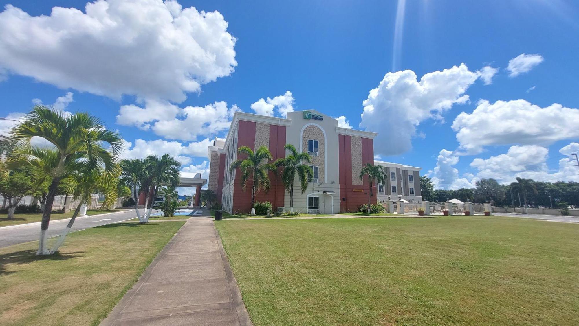 Express Trincity By Ihg