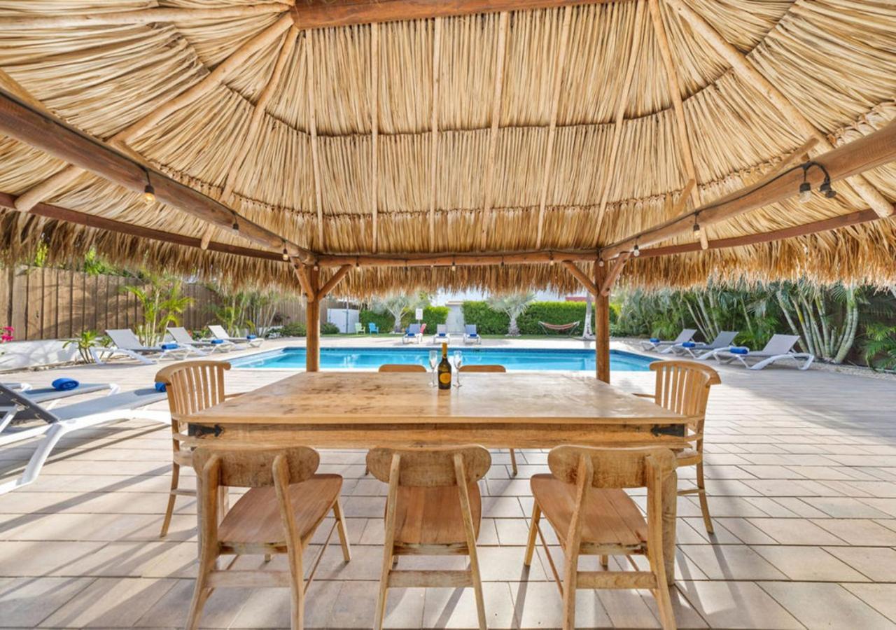 Turibanaplaza * Palm Beach
