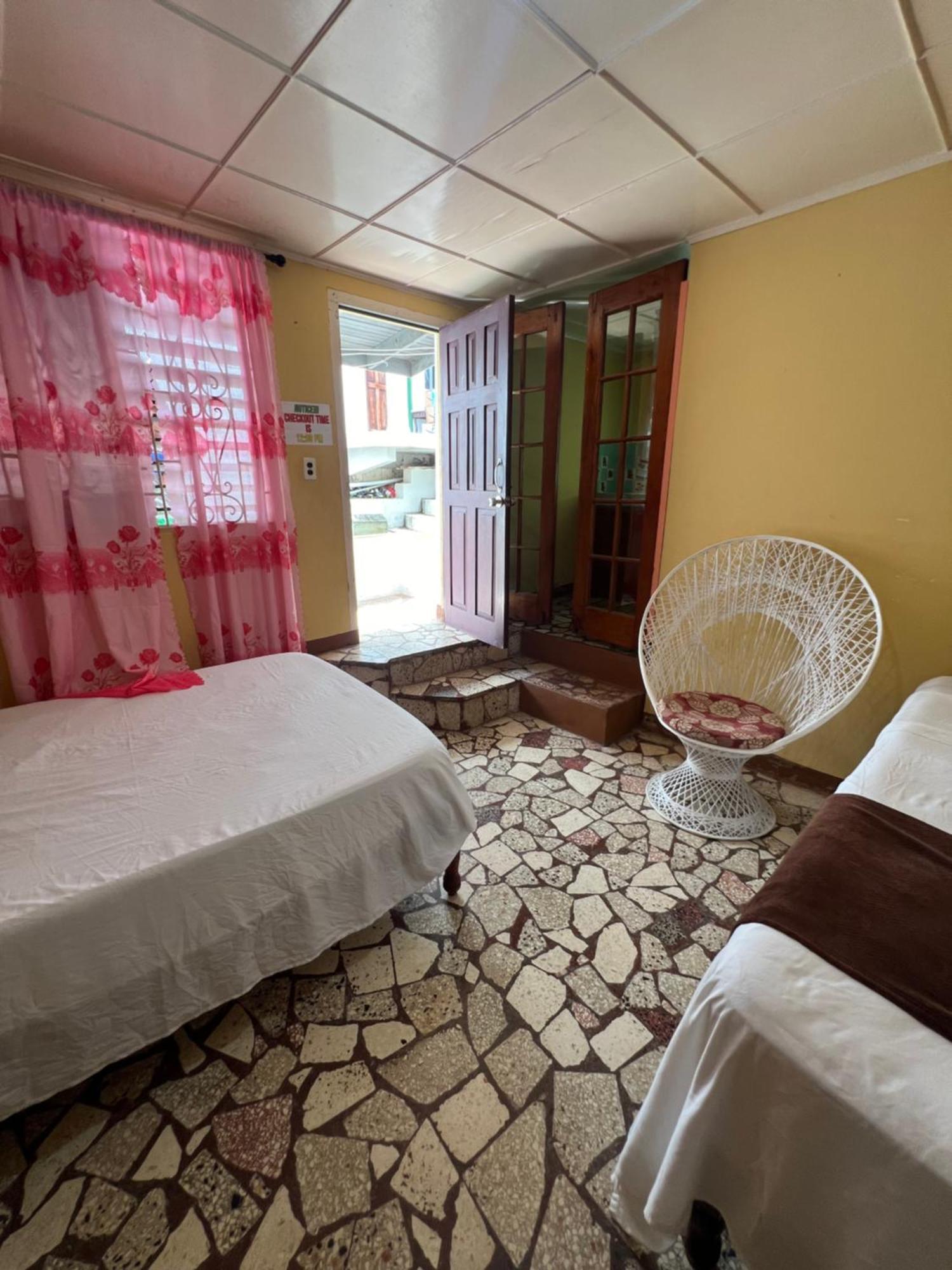 Cozy Family Guest house Port Antonio