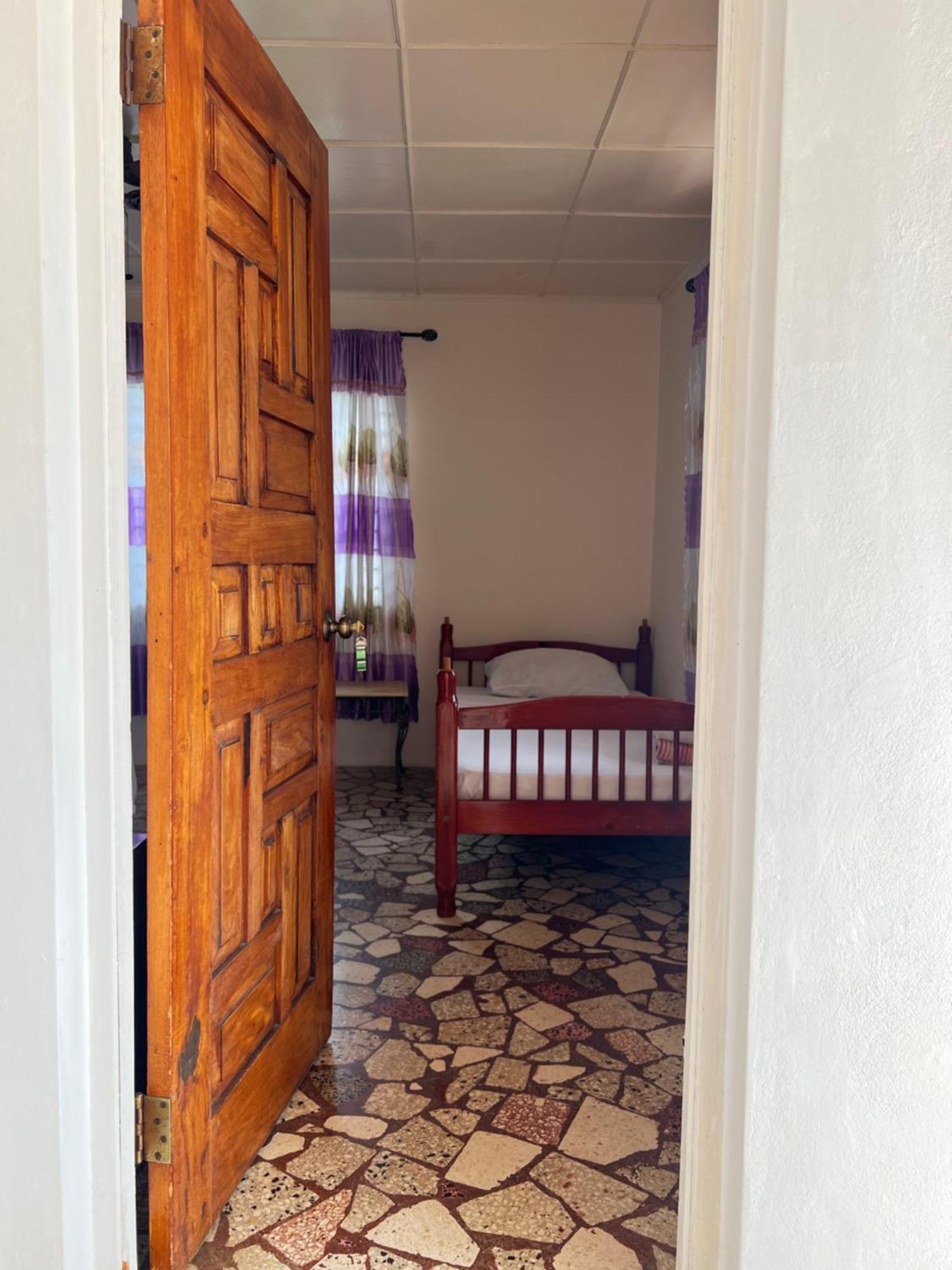 Cozy Family 2* Port Antonio