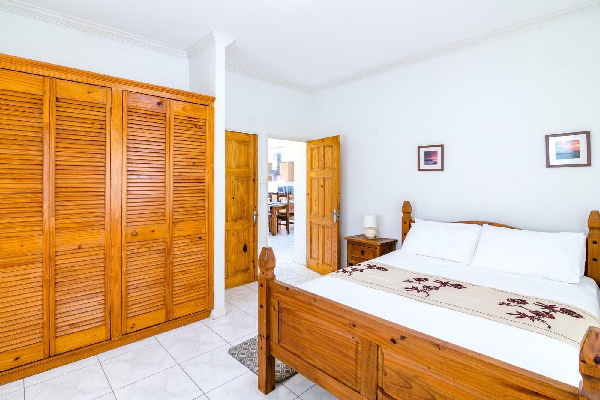 Woburn Apartamento St. George's