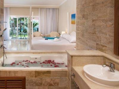 Resort Lifestyle Holidays Vacation