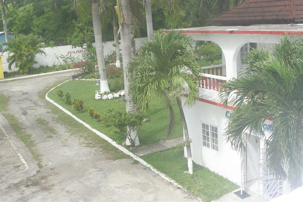 Hotel Executive Mammee Bay Ocho Rios